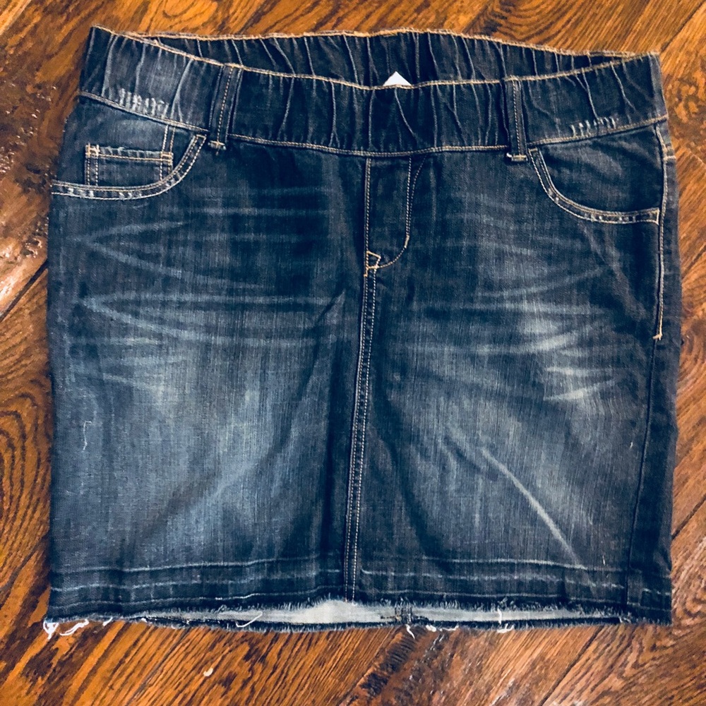 Maternity mini Jean skirt